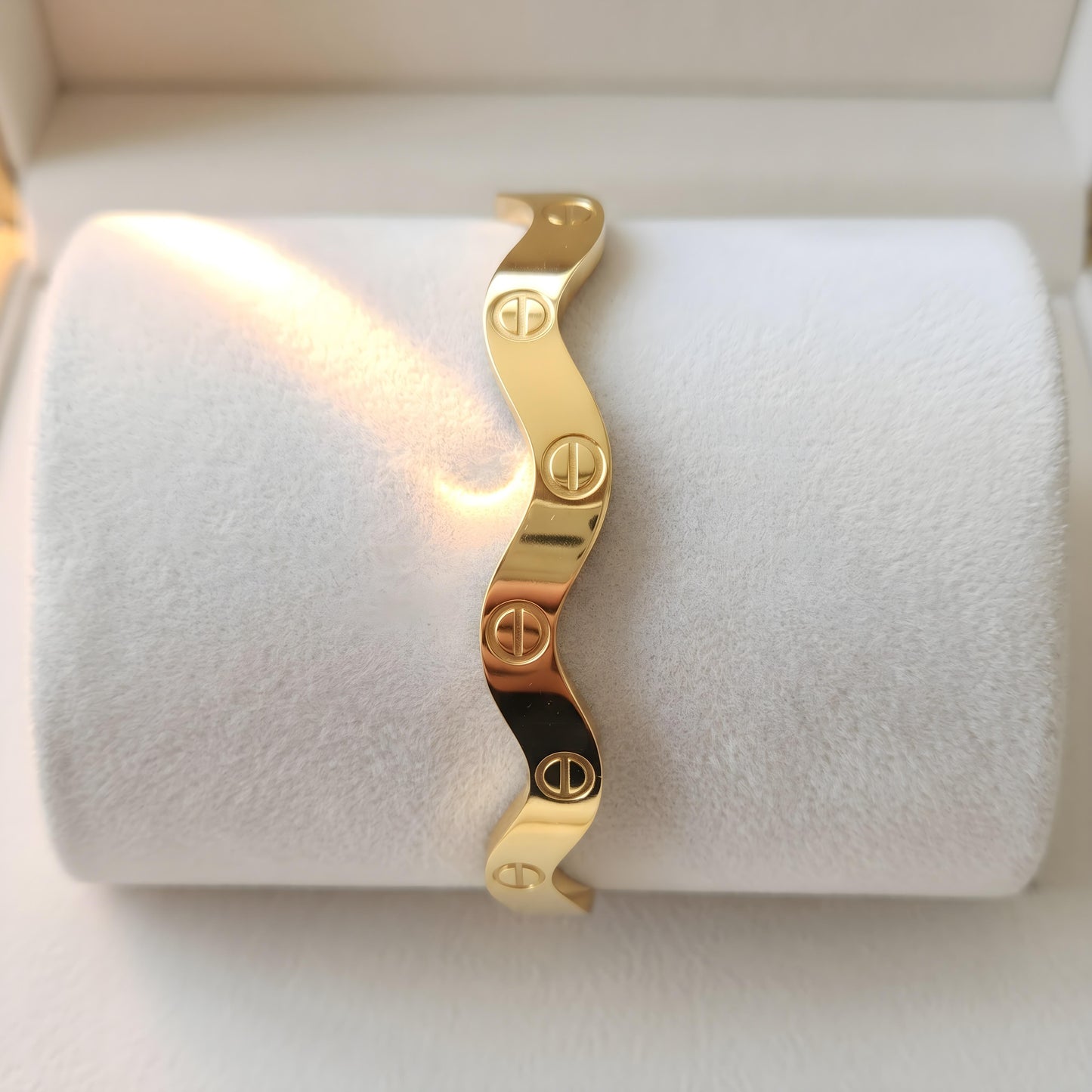 Bracelet From House Of Eshita Sahil