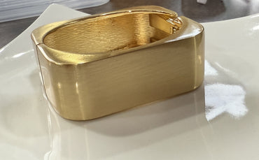 MODERNIST BLOCK MATTE GOLD