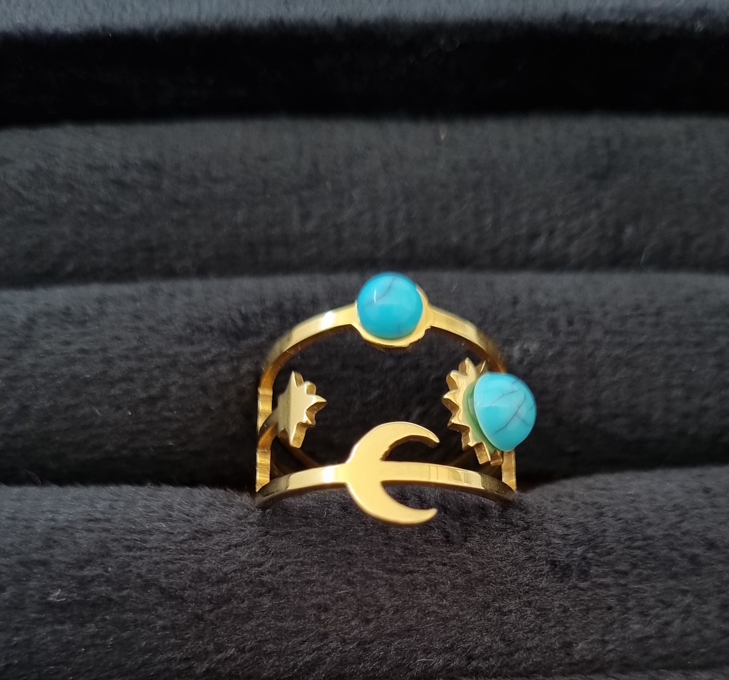 TURQUOISE STONE