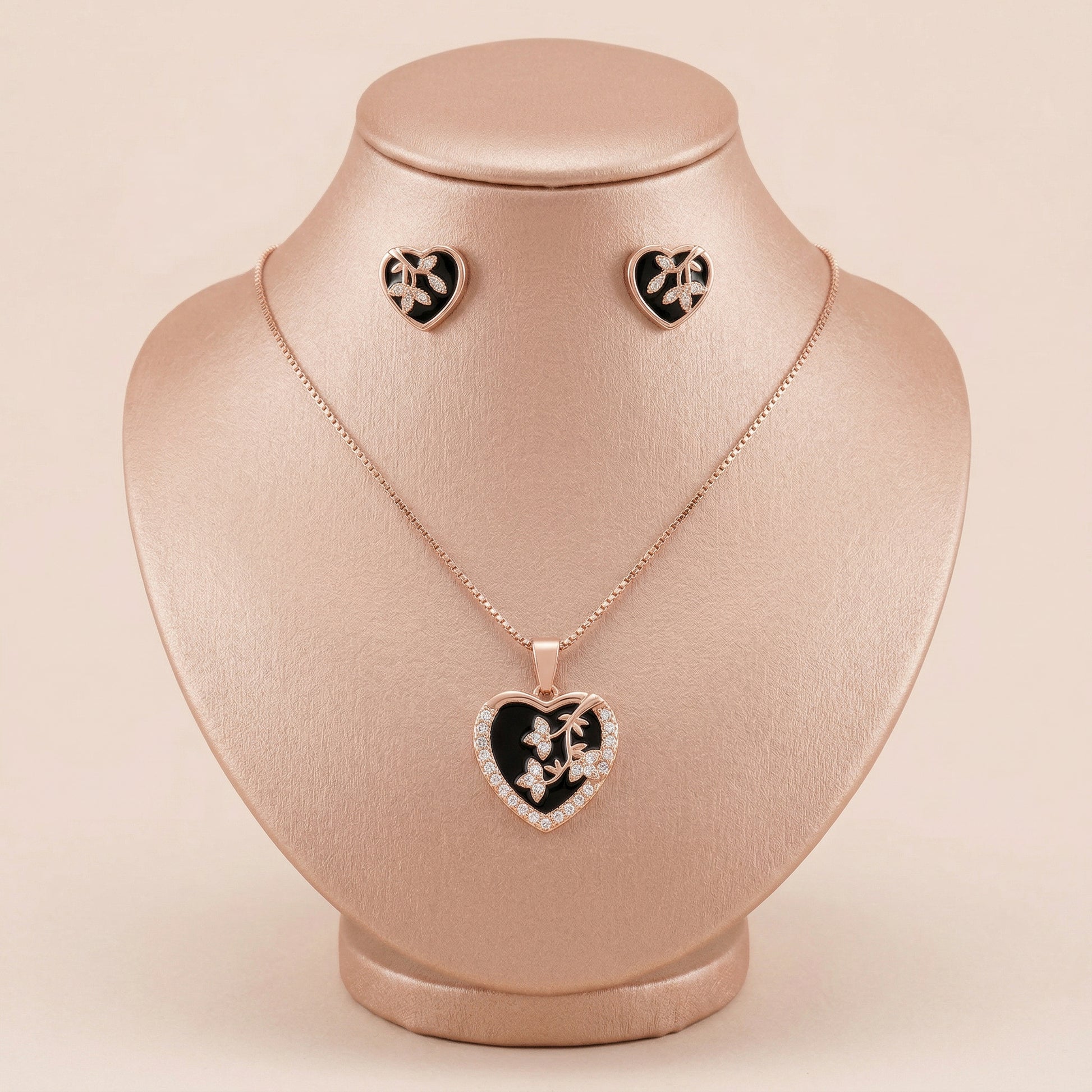 chain pendent with earrings 