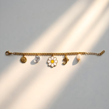 Bracelet from house of eshita sahil
