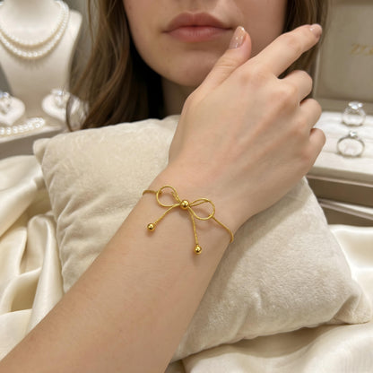 bow charm bracelet from house of eshita sahil
