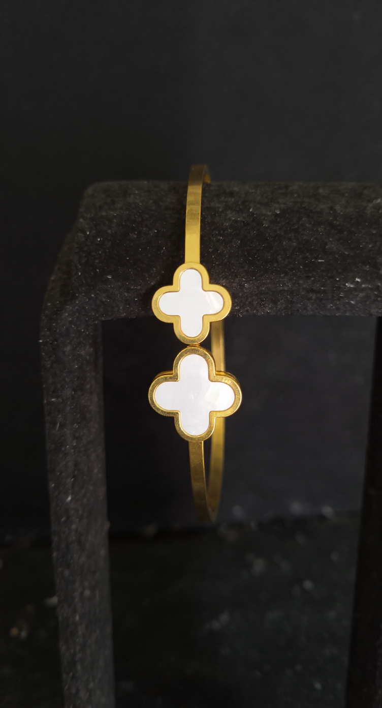 Fortune Pair Clove 1