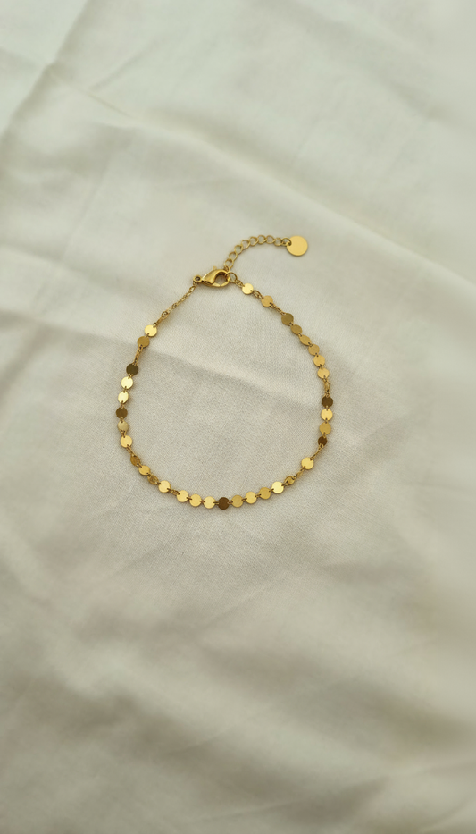 Golden Layered Links 1