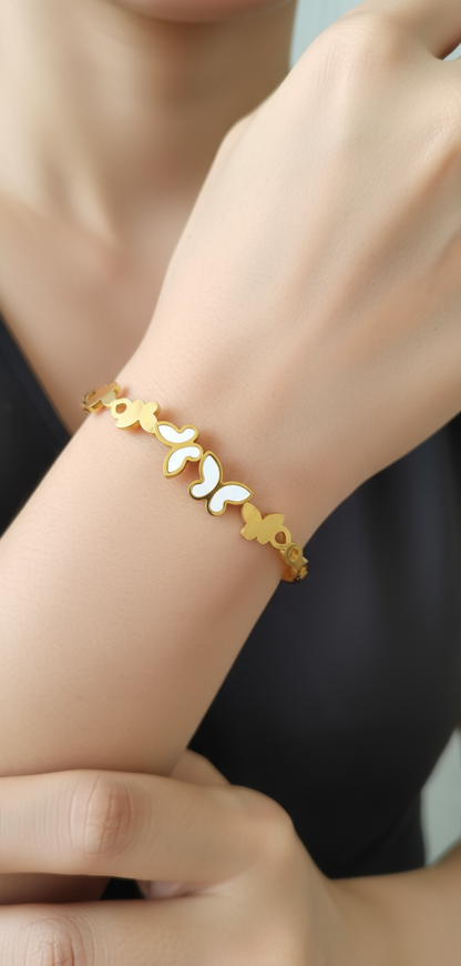 Nova Twist Bracelet 4