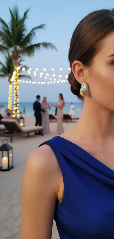 PEBBLO EARRINGS LIGHT BLUE 2