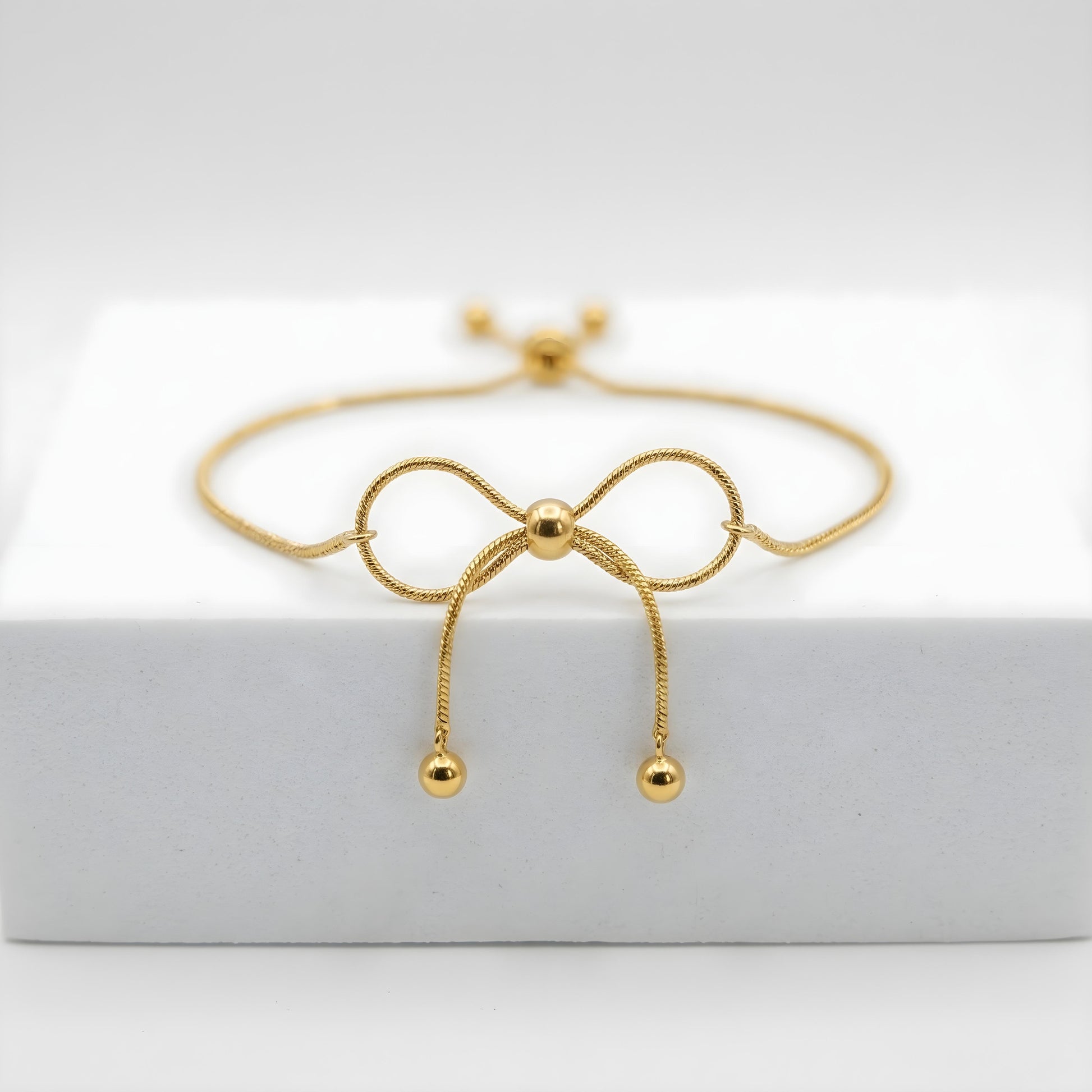 bow charm bracelet from house of eshita sahil
